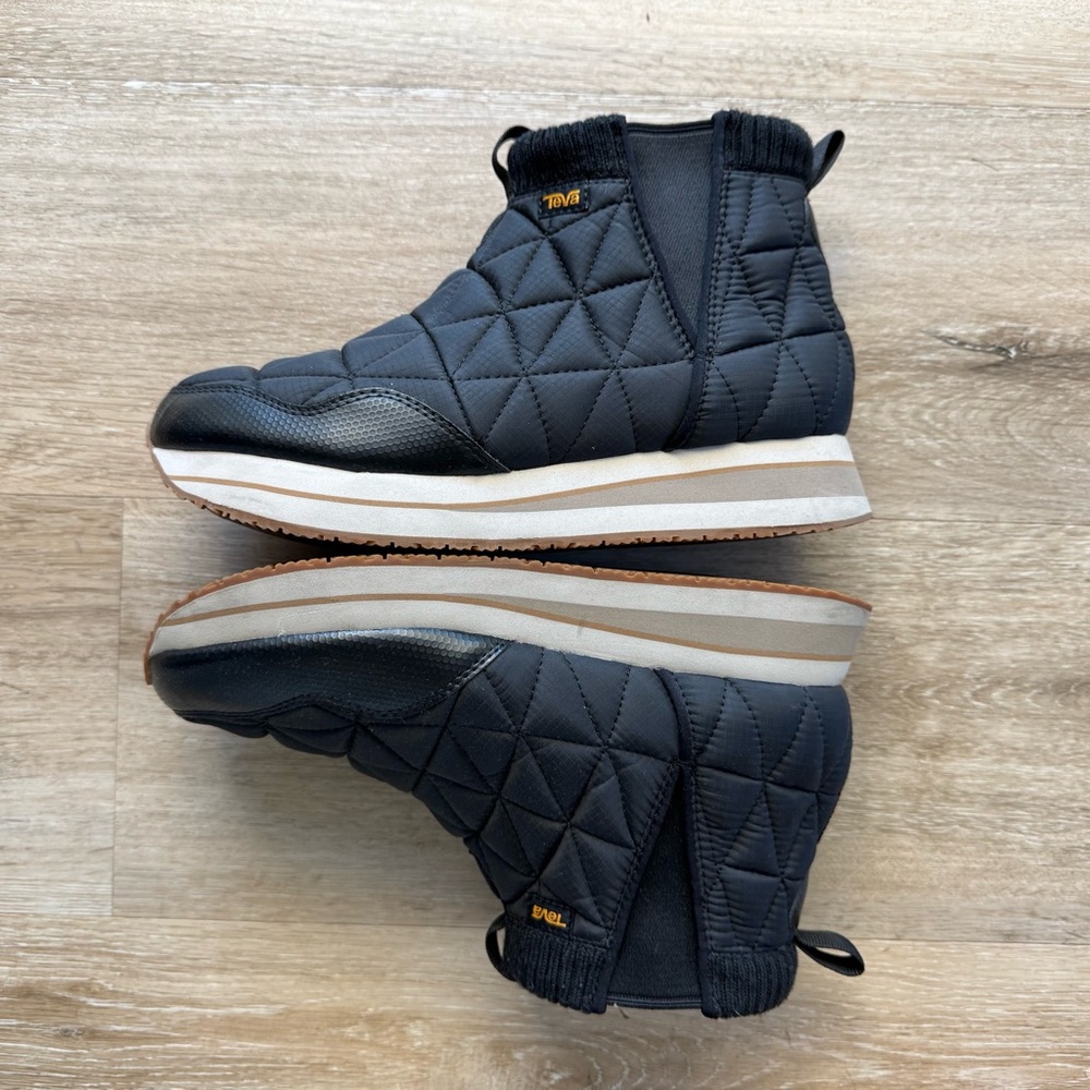 Teva REEMBER MID PLATFORM
SZ 9